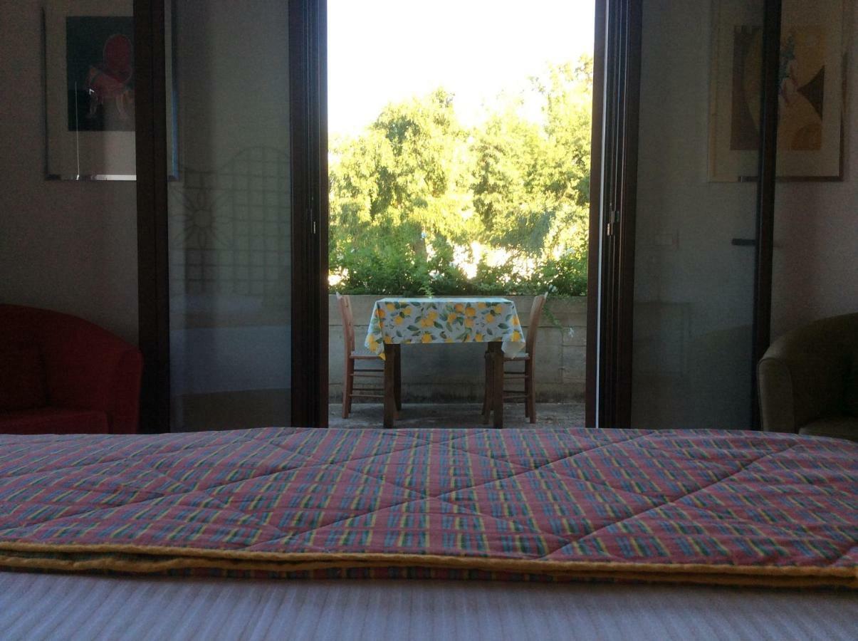 Bright Modern Country Home Castelbuono  Εξωτερικό φωτογραφία