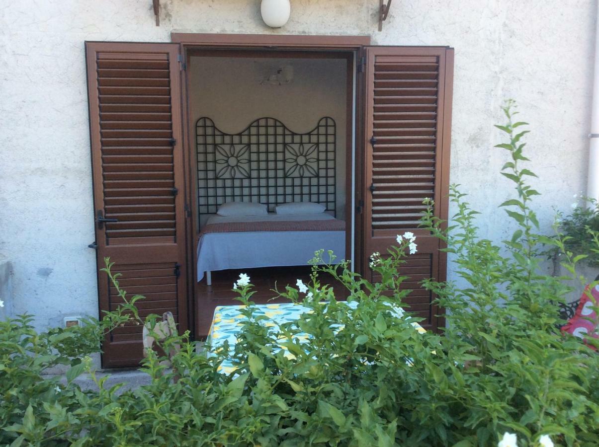 Bright Modern Country Home Castelbuono  Εξωτερικό φωτογραφία